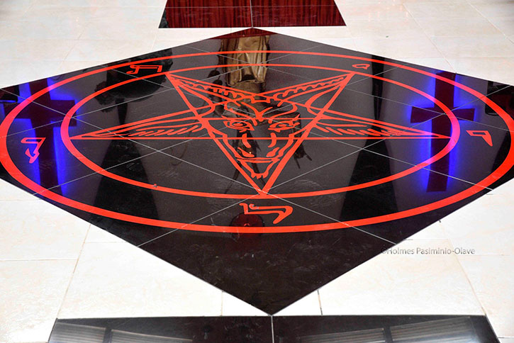 Photos of the Satanic Church "Iglesia Luciferina" in Colombia by HOLMES PASIMINIO OLAVE