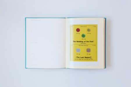 'New Religion' (2009) par DAMIEN HIRST 'New Religion' (2009) par DAMIEN HIRST